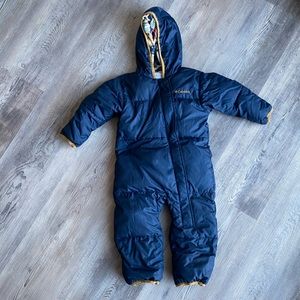 Columbia toddler snowsuit. Navy blue